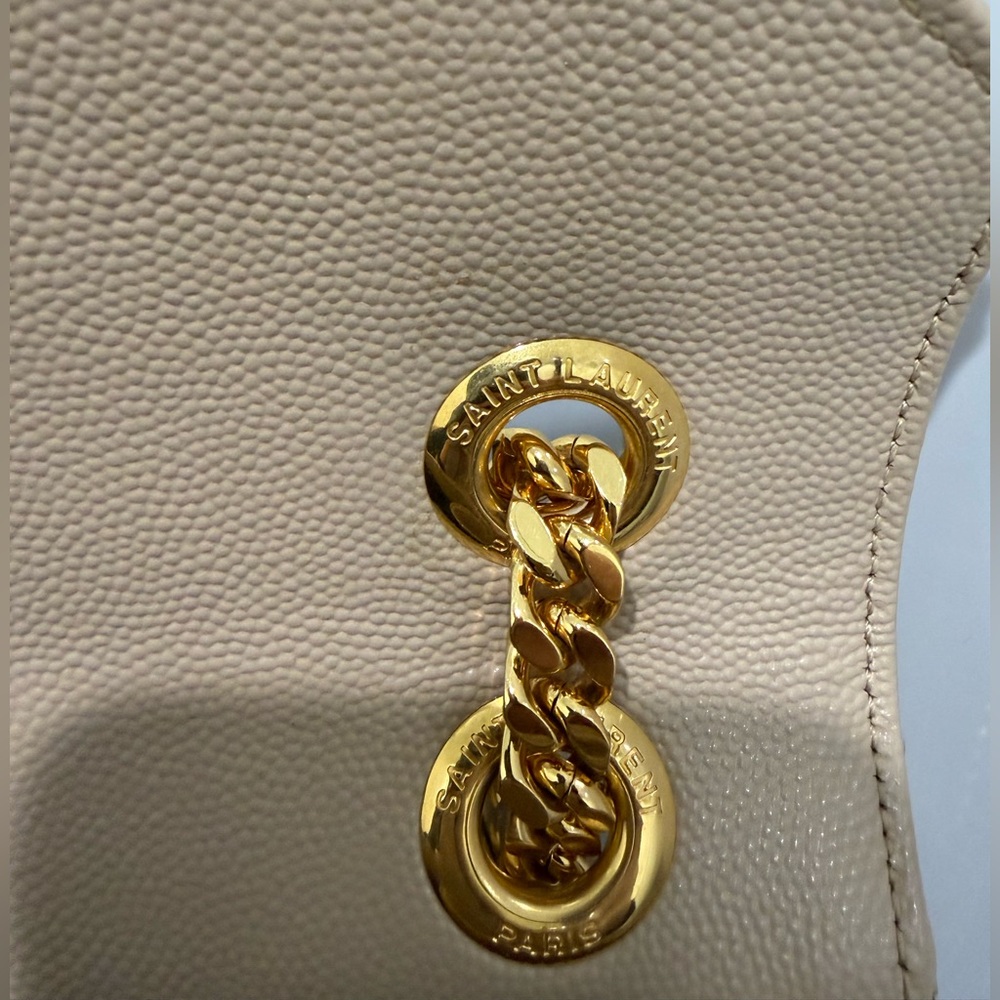 Saint Laurent Large Taupe Quilted Shoulder Bag - Picture 8 of 11
